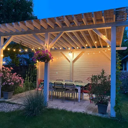 Erdos Vendeghaz بيت ضيافة Pécsely