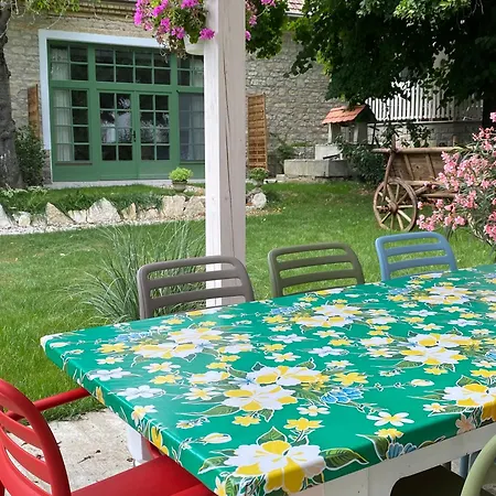 Erdos Vendeghaz Konukevi Pécsely