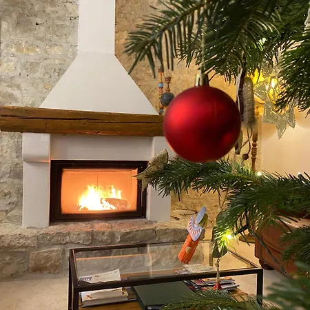 Erdos Vendeghaz 4* Pécsely