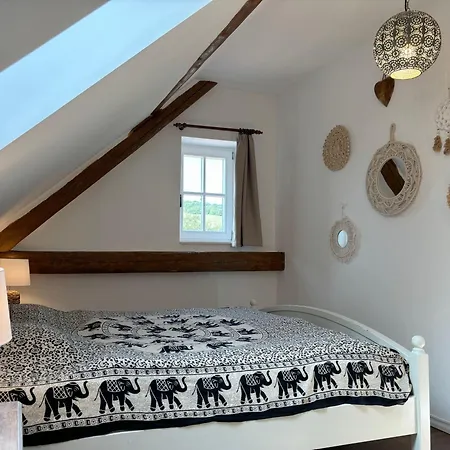 Erdos Vendeghaz بيت ضيافة Pécsely