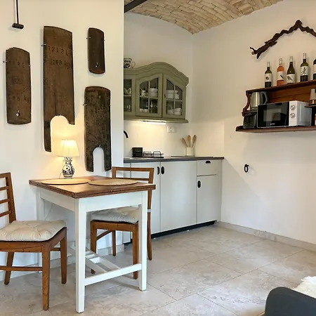 بيت ضيافة Erdos Vendeghaz