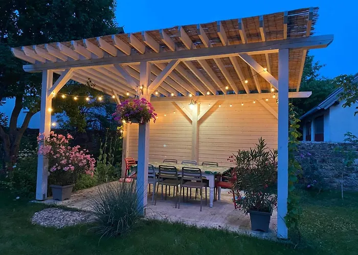 Erdos Vendeghaz Konukevi Pécsely