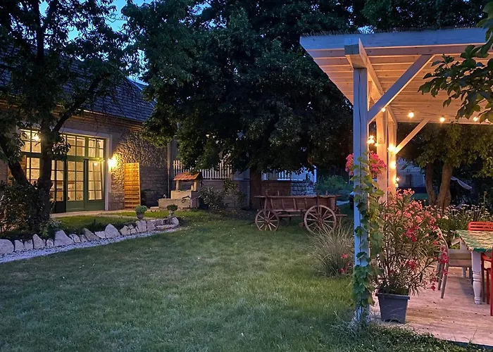 Erdos Vendeghaz בית הארחה 4*