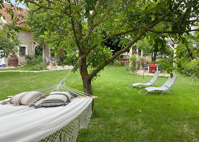 Konukevi Erdos Vendeghaz