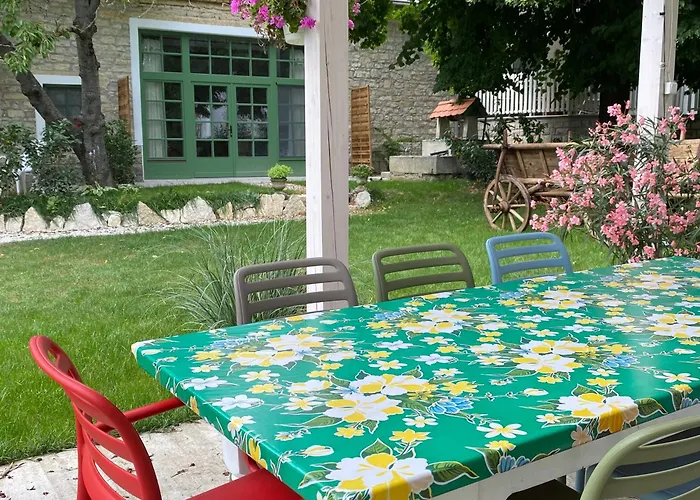 Erdos Vendeghaz Konukevi Pécsely