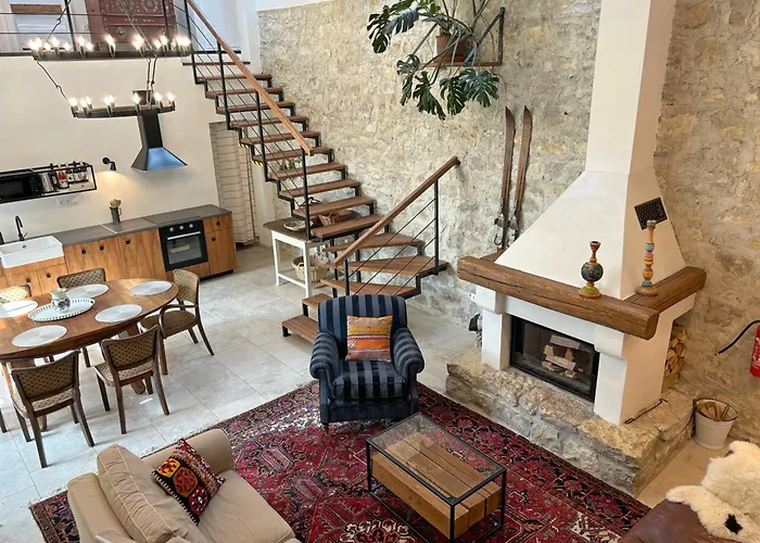 Erdos Vendeghaz בית הארחה Pécsely