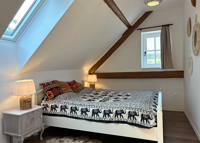 Erdos Vendeghaz בית הארחה Pécsely