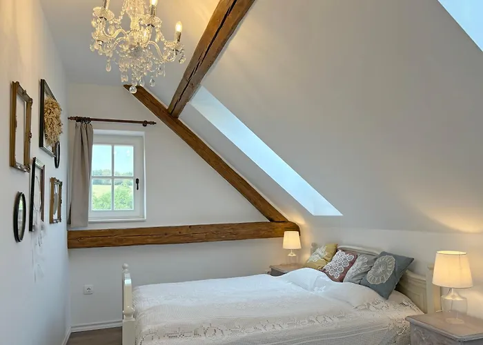 Erdos Vendeghaz 4* Pécsely