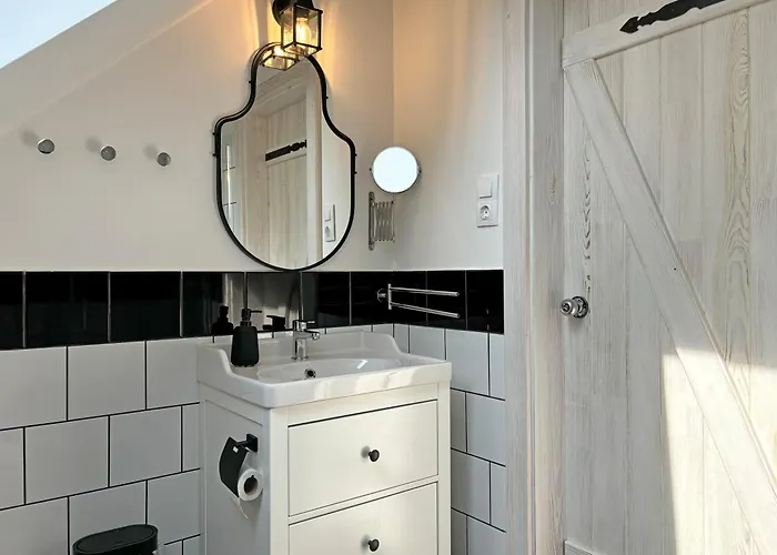 Erdos Vendeghaz בית הארחה Pécsely